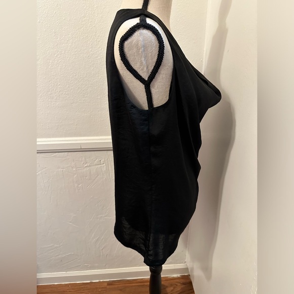 Michael Kors, sleeveless blouse - Picture 2 of 5